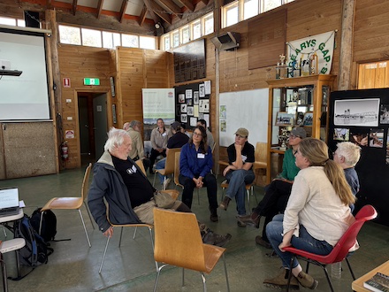 251117 BelowOurKnees NativeGrassland 4304