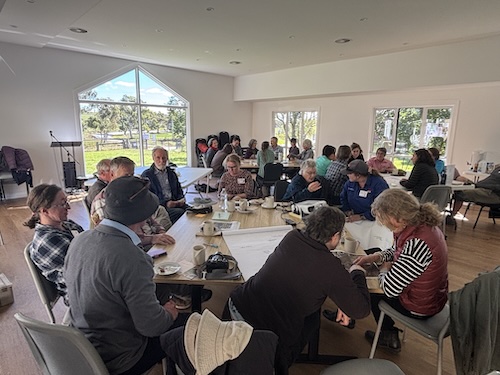 Below Knees Grasslands K 260411 6468